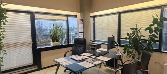 Oficina en Crema, Italy 206 m² No. 105053 17