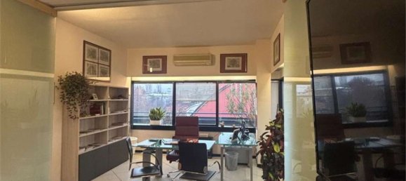 Oficina en Crema, Italy 206 m² No. 105053 10
