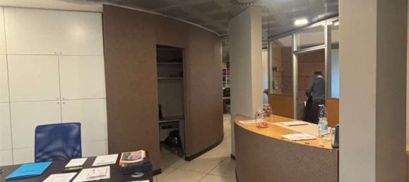 Oficina en Crema, Italy 206 m² No. 105053 13