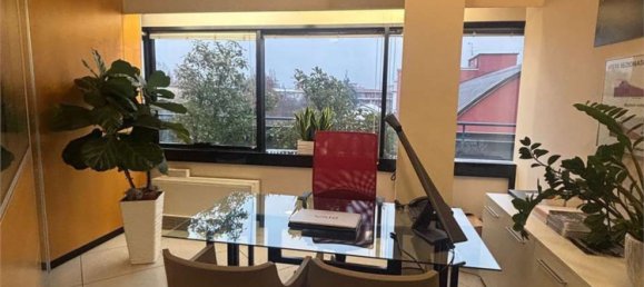Oficina en Crema, Italy 206 m² No. 105053 5
