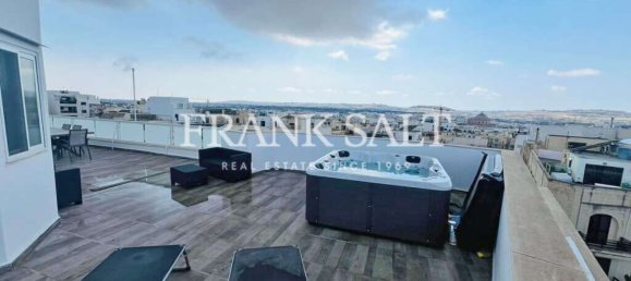 Пентхаус с 3 спальнями в Нашшар, Мальта № 7665 2