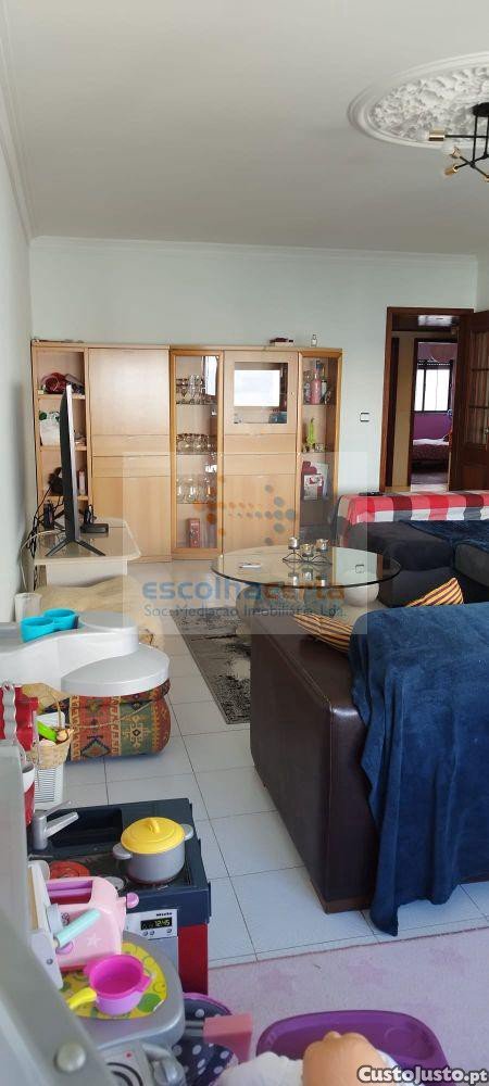 3 bedrooms Apartment in Barreiro, Portugal No. 87557