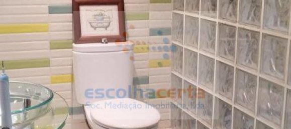 3 bedrooms Apartment in Barreiro, Portugal No. 87557 4