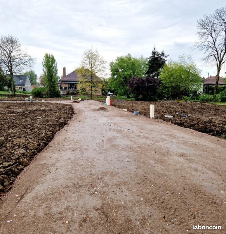 549m² Land in Bailleul, France No. 363759
