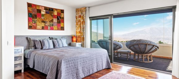 5 bedrooms Villa in Marbella, Spain No. 36918 13