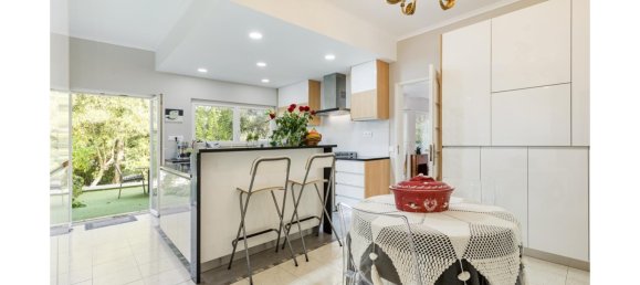 6 bedrooms Villa in Sesimbra, Portugal No. 144084 10