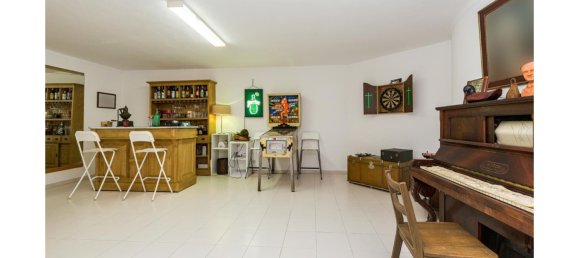 6 bedrooms Villa in Sesimbra, Portugal No. 144084 9