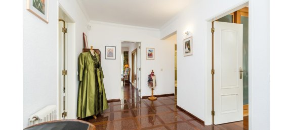 6 bedrooms Villa in Sesimbra, Portugal No. 144084 5