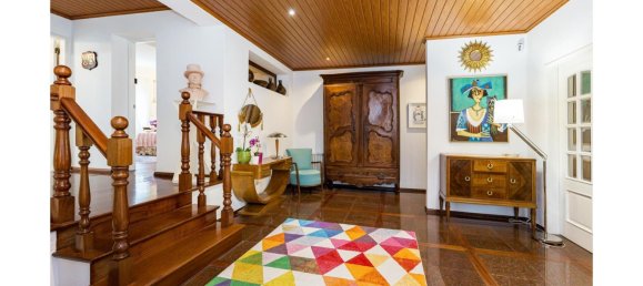 6 bedrooms Villa in Sesimbra, Portugal No. 144084 4