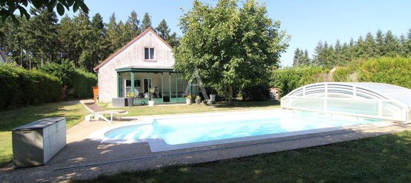 Casa de 4 dormitorios en Vineuil, France No. 77645 6