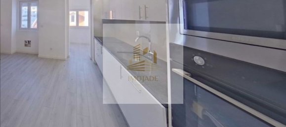 Квартира с 2 спальнями в Лиссабон, Португалия № 163032 16