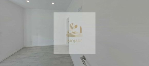 Квартира с 2 спальнями в Лиссабон, Португалия № 163032 11