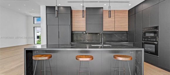 6 chambres villa à louer à Miami, Miami-Dade, Florida, USA № 615734 17