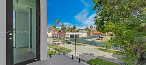 6 chambres villa à louer à Miami, Miami-Dade, Florida, USA № 615734 23