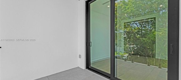 6 chambres villa à louer à Miami, Miami-Dade, Florida, USA № 615734 2