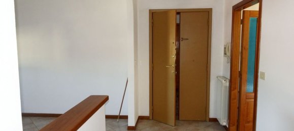 4 rooms Apartment in Bibbiena, Italy No. 179577 6