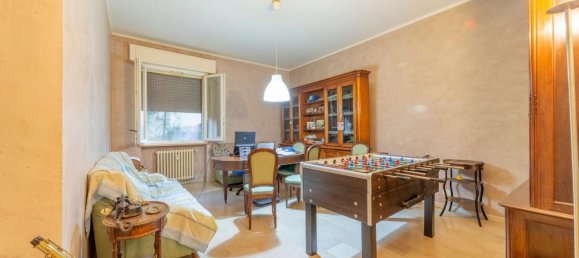 4 rooms Apartment in Parma, Italy No. 228864 12