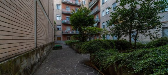 4 rooms Apartment in Parma, Italy No. 228864 16