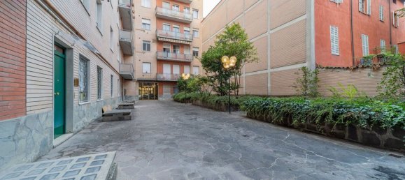 4 rooms Apartment in Parma, Italy No. 228864 9