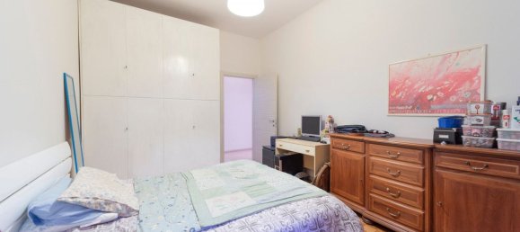 4 rooms Apartment in Parma, Italy No. 228864 4