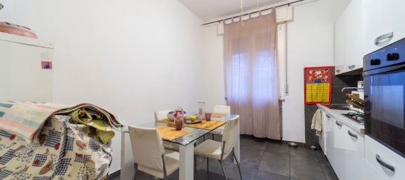 4 rooms Apartment in Parma, Italy No. 228864 5