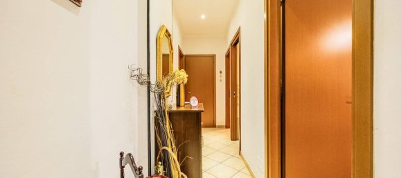 3 غرف نوم شقة في Vercelli, Italy رقم 188855 12