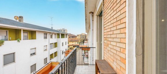 3 غرف نوم شقة في Vercelli, Italy رقم 188855 31