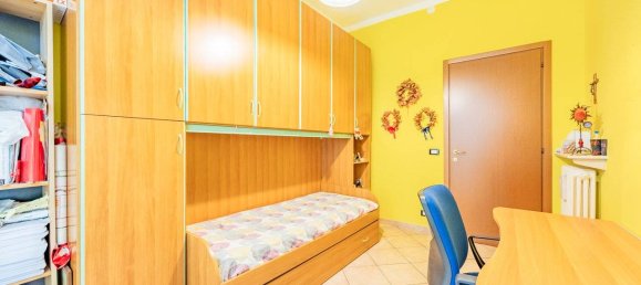 3 غرف نوم شقة في Vercelli, Italy رقم 188855 29