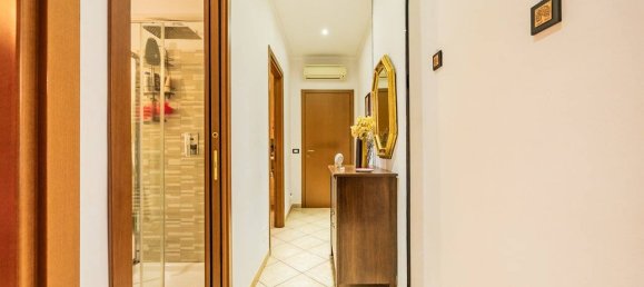 3 غرف نوم شقة في Vercelli, Italy رقم 188855 13