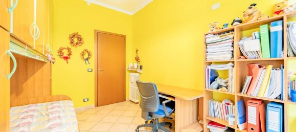 3 غرف نوم شقة في Vercelli, Italy رقم 188855 28