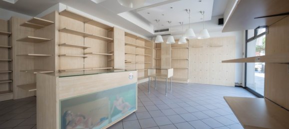 2-Zimmer Gewerbliche Immobilie in Portomaggiore, Italy, Nr. 273052 10