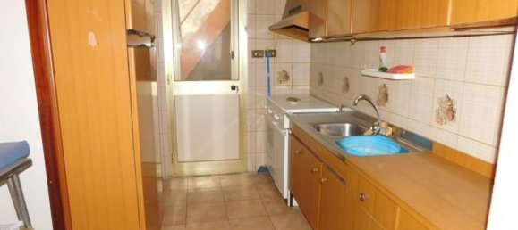 2-salle Appartement à Augusta, Italy No. 129850 7