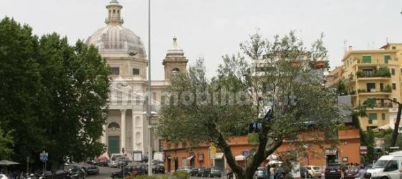 2 rooms Commercial property in Rome, Italy No. 277628 35