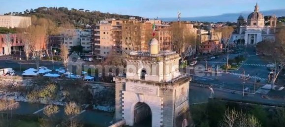 2 rooms Commercial property in Rome, Italy No. 277628 22