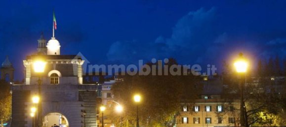 2 rooms Commercial property in Rome, Italy No. 277628 2