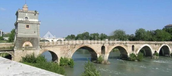 2 rooms Commercial property in Rome, Italy No. 277628 14