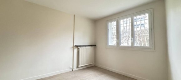 Apartamento de 3 dormitorios en Fontenay-sous-Bois, France No. 131756 5