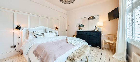 3 bedrooms House in Chiswick, United Kingdom No. 12160 5