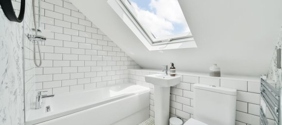 3 bedrooms House in Chiswick, United Kingdom No. 12160 9