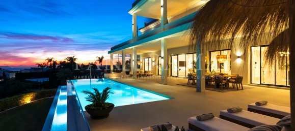 8 غرف نوم فيلا في Malaga, Spain رقم 49803 48