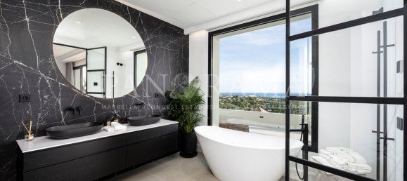 8 غرف نوم فيلا في Malaga, Spain رقم 49803 23