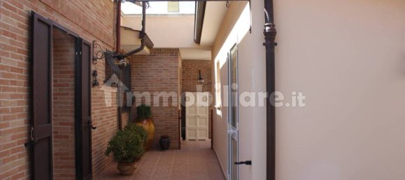 5 Schlafzimmer Villa in Francavilla Fontana, Italy, Nr. 286051 32