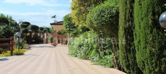 5 Schlafzimmer Villa in Francavilla Fontana, Italy, Nr. 286051 4