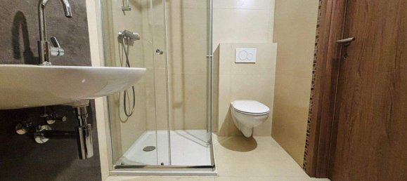 Apartamento de 3 divisões em Favoriten, Austria N.º 200328 4