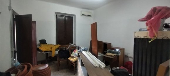 96m² Commercial property in Taranto, Italy No. 359114 10