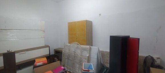 96m² Commercial property in Taranto, Italy No. 359114 12