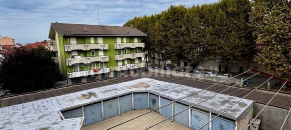 2 bedrooms Apartment in Carmagnola, Italy No. 348398 10