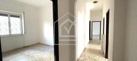 Apartamento T2 em Bari, Italy N.º 284583 11