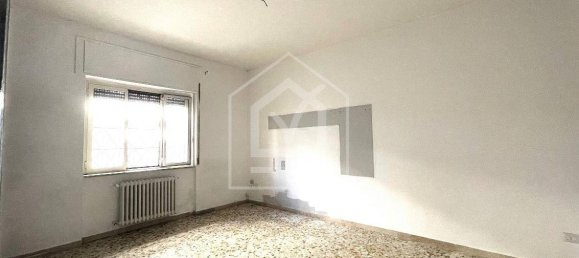 Apartamento T2 em Bari, Italy N.º 284583 3