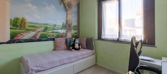 4-salle Maison à Cesano Maderno, Italy No. 32758 21